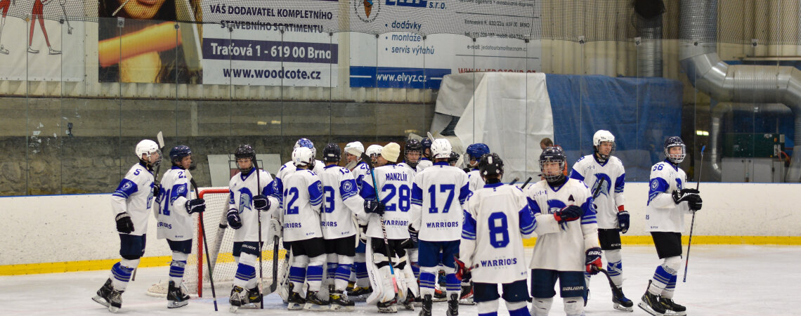 Černý víkend pro Warriors...